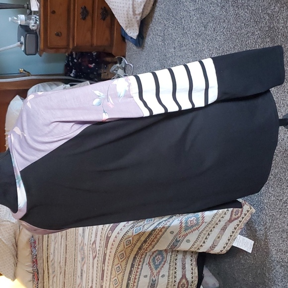 Floral Blooming - Picture 5 of 6